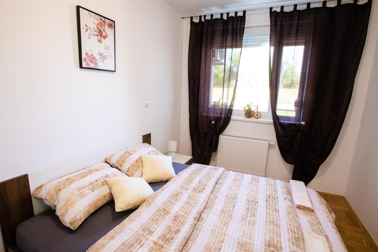 Apartmani 6M I M5 Zagreb Buitenkant foto